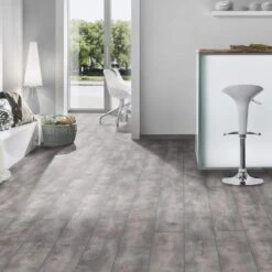 Krono Original Ashenwood Oak - Vario Supernatural 8mm Laminate Flooring (218066) -Real Wood Flooring Store ashenwood oak vario supernatural 8mm laminate flooring 218066 p84973 191990 image