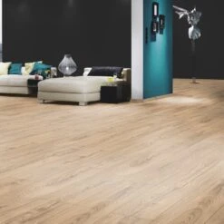 Krono Original Natural Carpenter Oak - Vintage Classic 10mm Laminate Flooring (249804) -Real Wood Flooring Store natural carpenter oak vintage classic 10mm laminate flooring 249804 p108477 235724 image