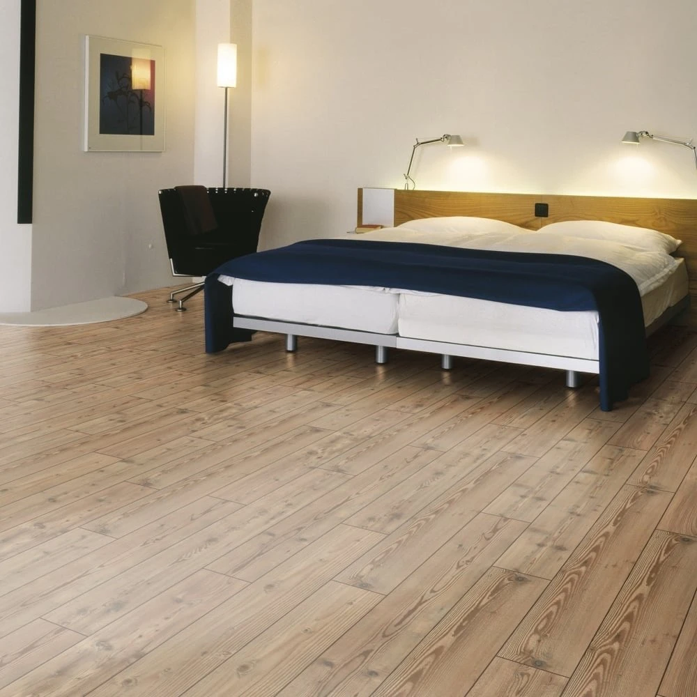Kronotex Natural Pine - Exquisite 8mm Laminate Flooring (160189) 3 Kronotex Natural Pine - Exquisite 8mm Laminate Flooring (160189)