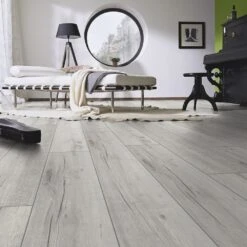 Kronotex Rip Oak White - Robusto Villa 12mm Laminate Flooring (218447)